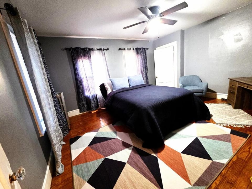 Stay Sleek - Quick Trip to Boston & Gillette Stadium Apartment in Massachusetts