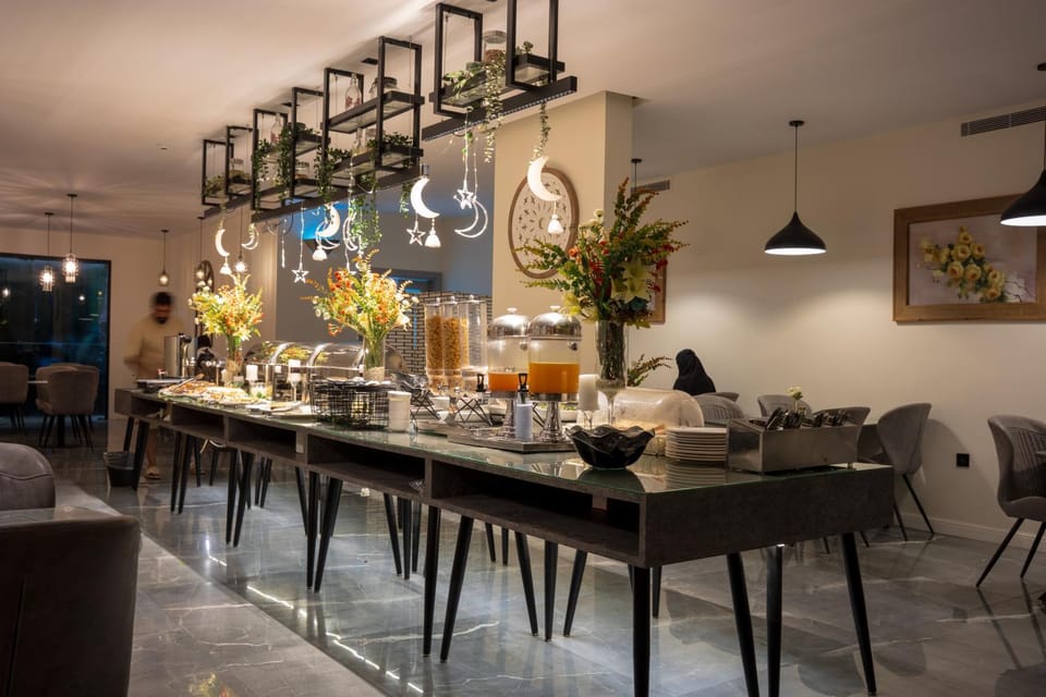 Restaurant/places to eat