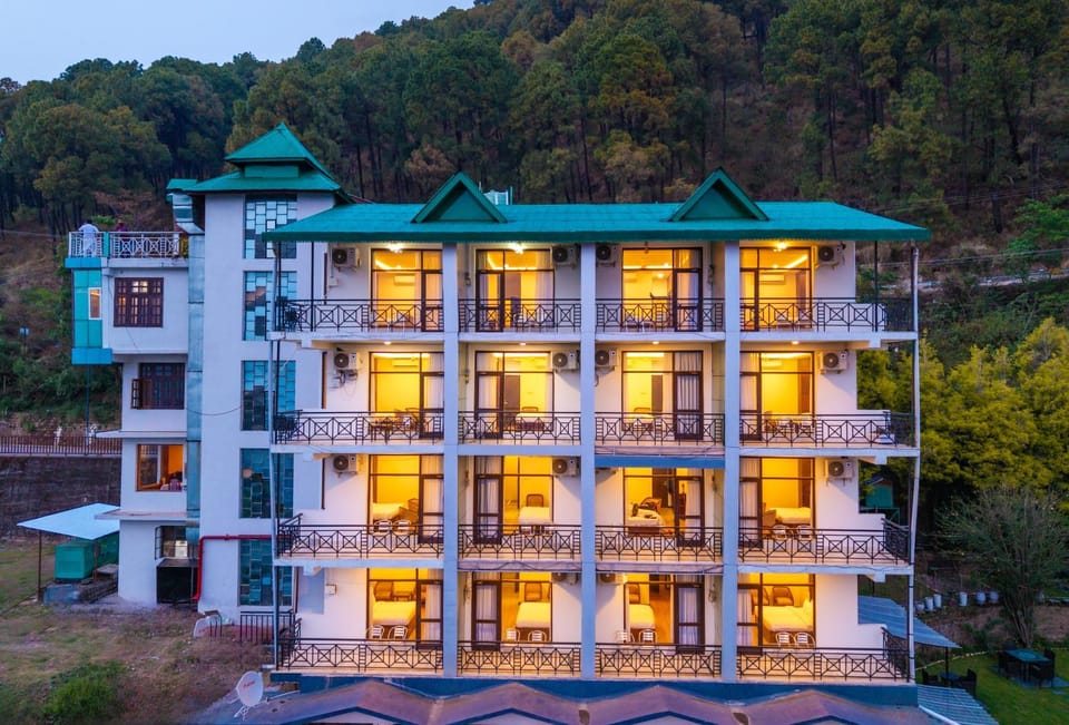 Property building, Natural landscape