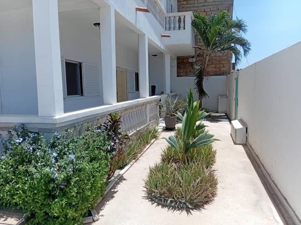 New White House Vacation rental in Saly
