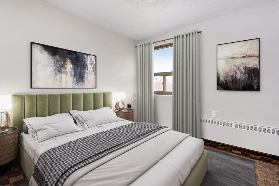 Photo of the whole room, Bedroom