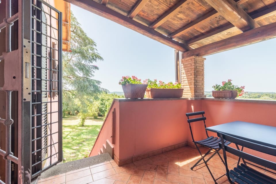 Patio, Balcony/Terrace