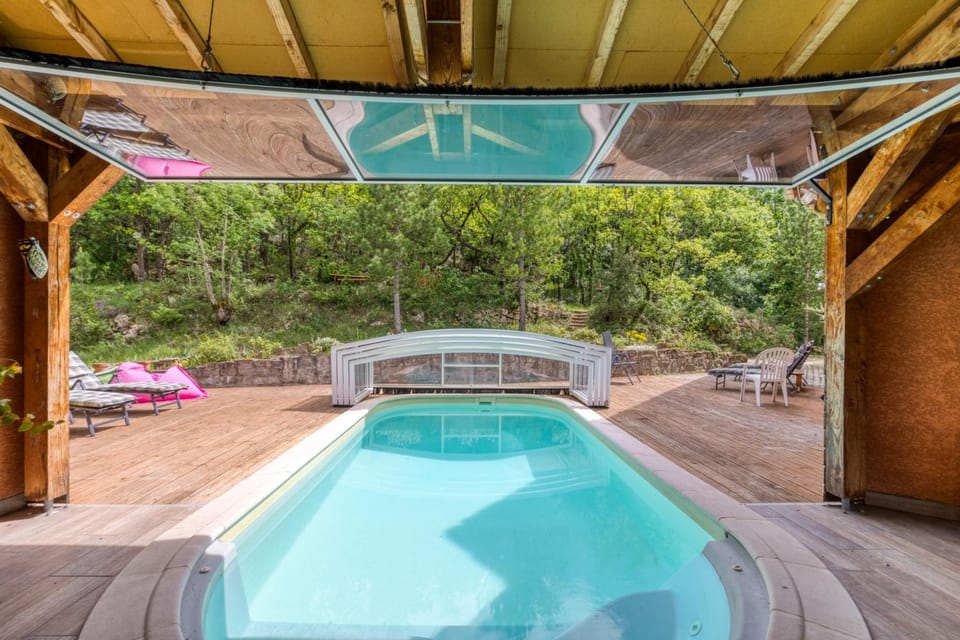 Chambres D'hotes Las Cans a Soubes Bed and Breakfast in Occitanie