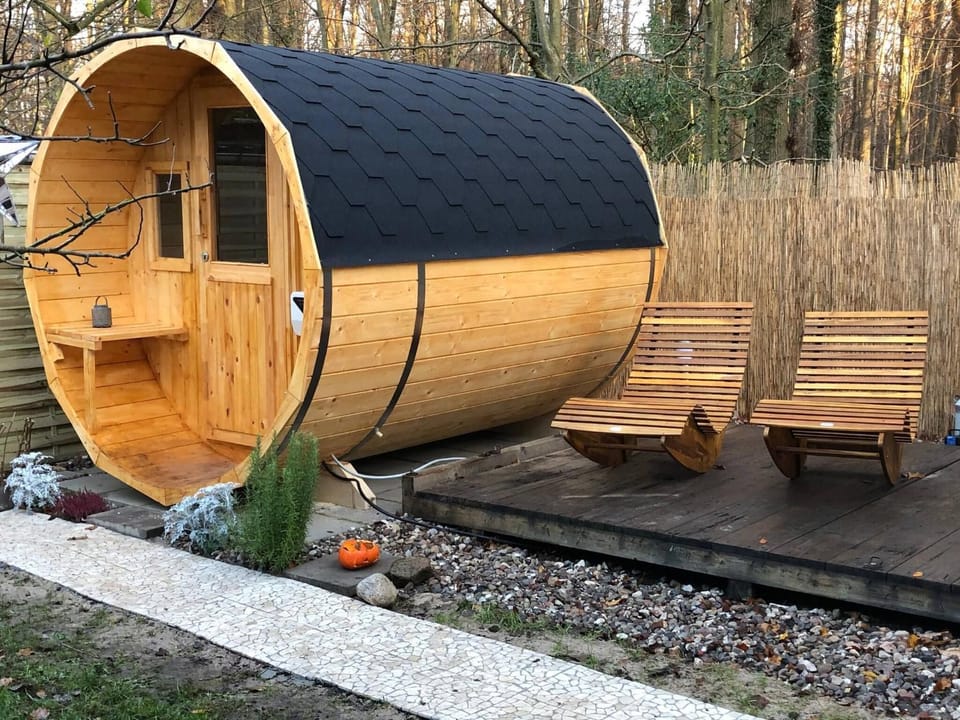Serene Guest Room Retreat in Grmitz with Private Entrance Bed and Breakfast in Grömitz