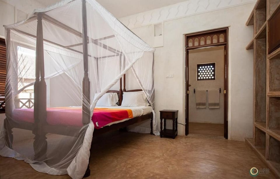 SWAHILI OCEANVIEW LAMU 2BR with Pool & mini-museum in a UNESCO Heritage Site By ORAK House in Lamu