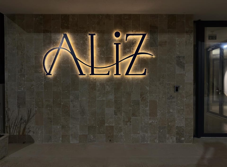 Property logo or sign