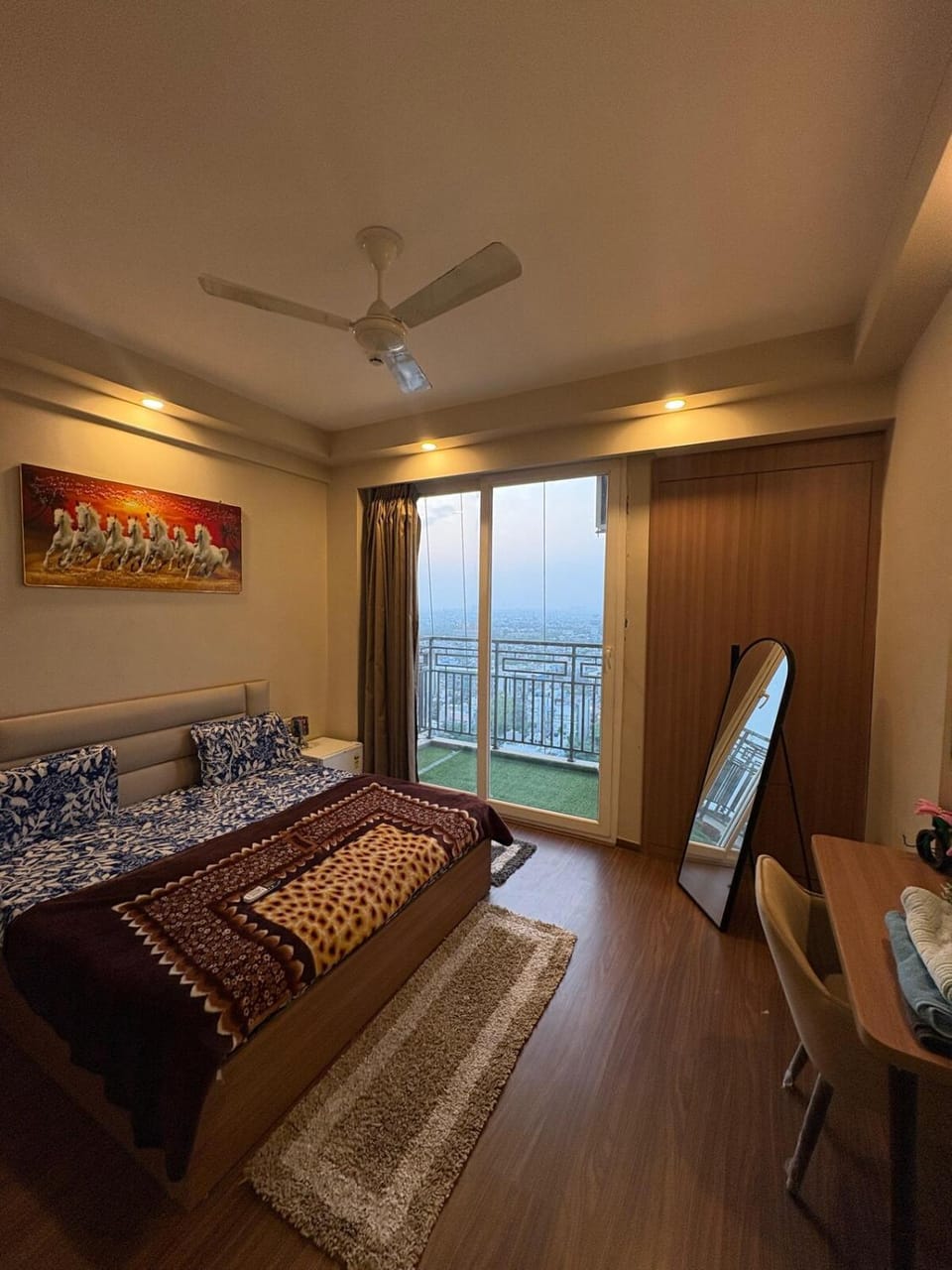 Cozy Nest Peaceful Home Comfort Zone Apartment in Uttar Pradesh