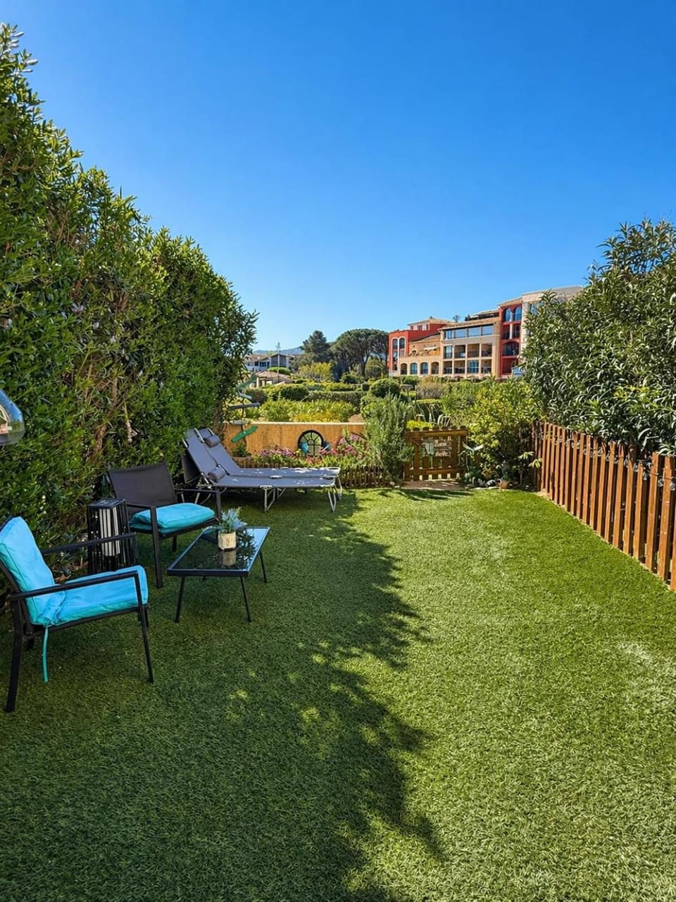 Garden, Garden view, sunbed