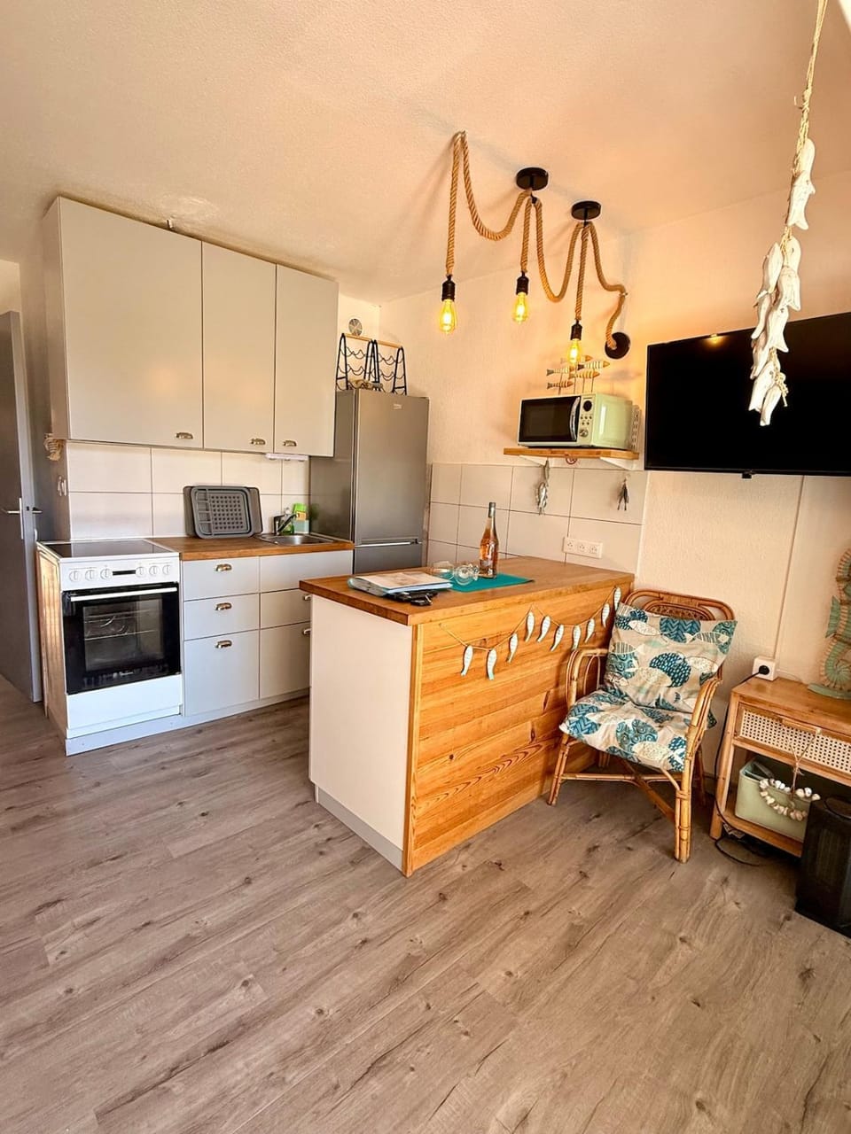 TV and multimedia, kitchen