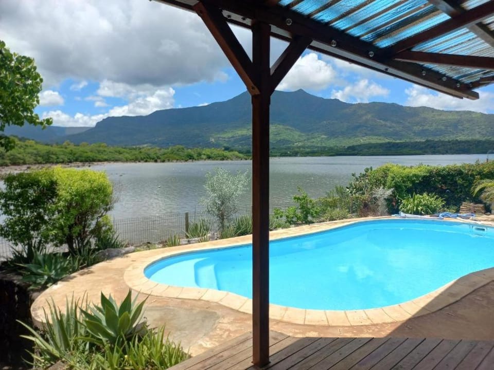 Stunning Seafront Retreat with Pool- 3 bedrooms Villa in Rivière Noire District, Mauritius