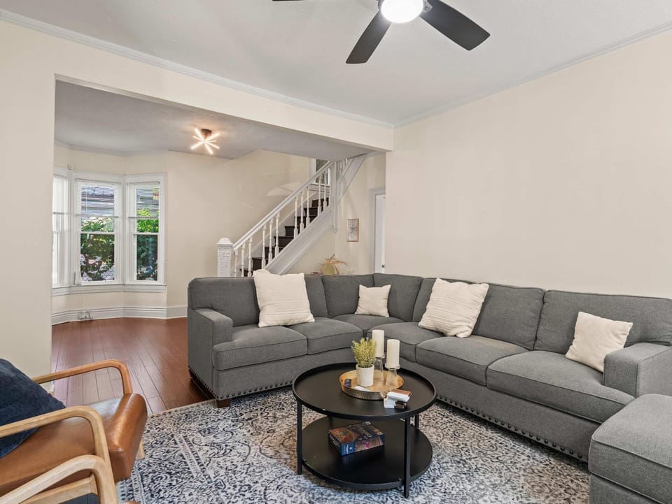 Premium 6BR Bourbon Trail home for large groups Apartment in Jefferson County