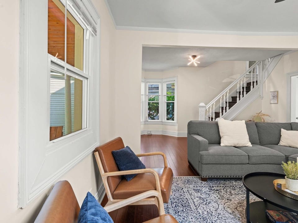 Premium 6BR Bourbon Trail home for large groups Apartment in Jefferson County