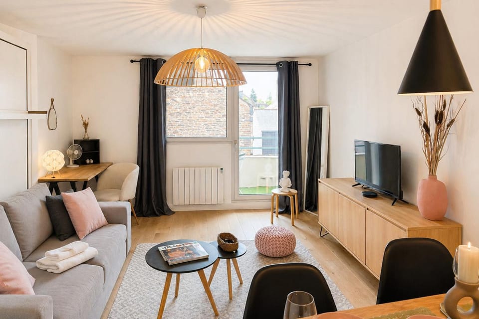 L'Arsenal with parking, Rennes center Apartment in Rennes