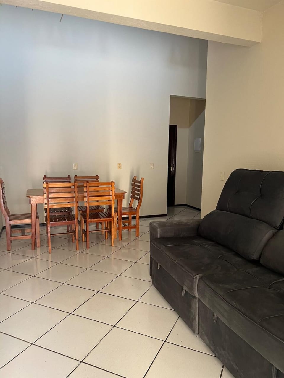 Casa churrasqueira 2 garagens Square, Garten, Univille, UDESC House in Joinville
