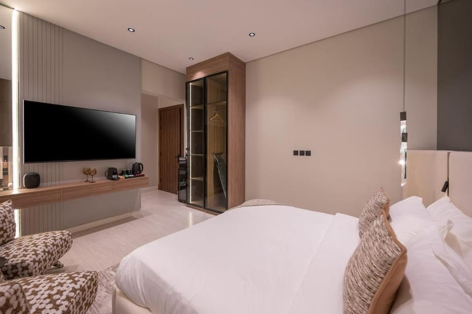 Rozn Co Modern Elegance Studio Escape Apartment in Jeddah