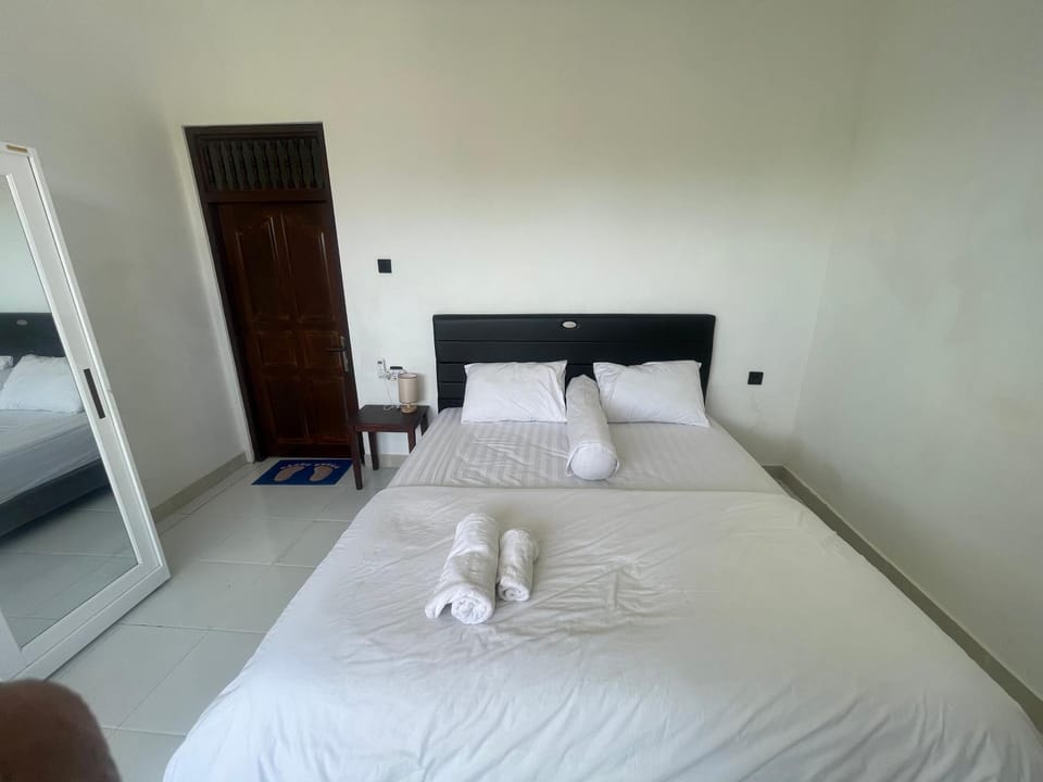 Orange Guest House room 1 Apartment in Bali