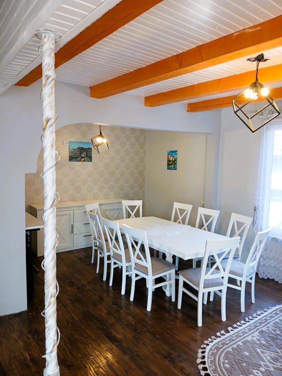 Living room, Seating area, Dining area