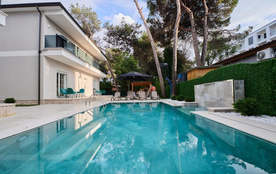 Pool view
