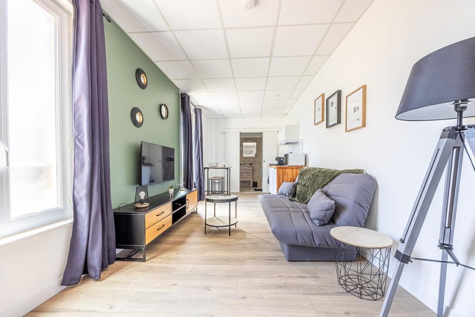 L'Aparté - Rénové - Au coeur de Saint-Maixent-l'École Apartment in Nouvelle-Aquitaine