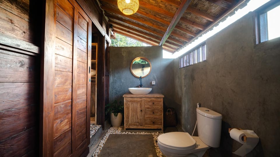 Toilet, Bathroom