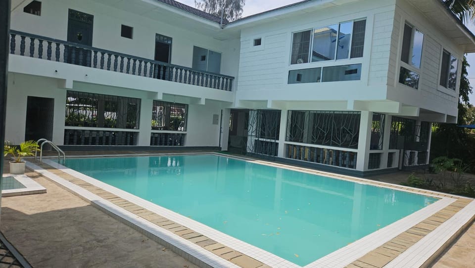 DianiKwetu Resort Hotel in Diani Beach