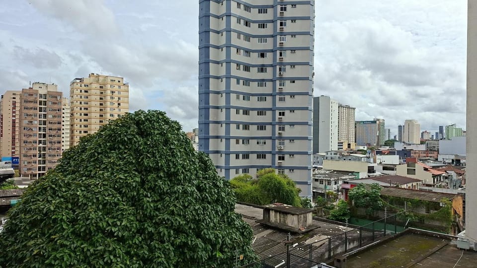 Hospede-se perto de tudo em Belém Apartment in Belém