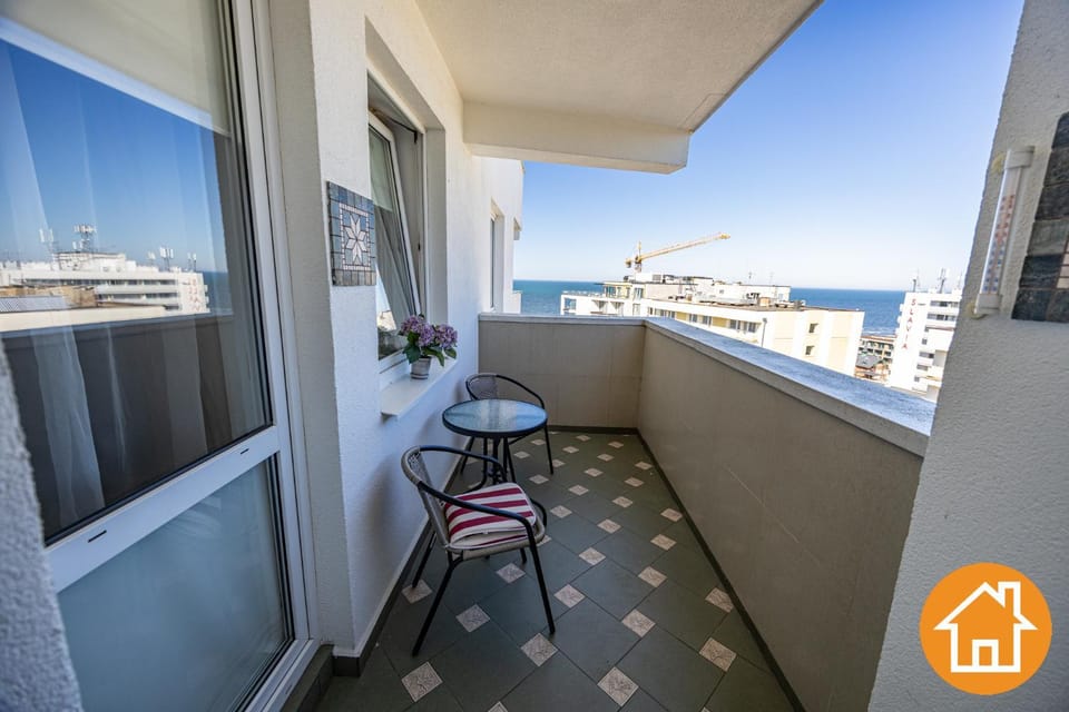 View (from property/room), Balcony/Terrace, Sea view