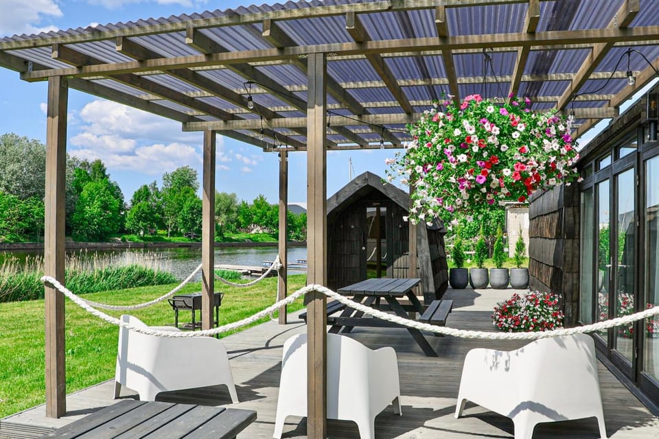 Day, View (from property/room), Balcony/Terrace, Seating area, Dining area