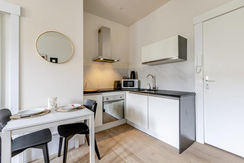 Strasbourg Neustadt Central et Paisible Apartment in Strasbourg