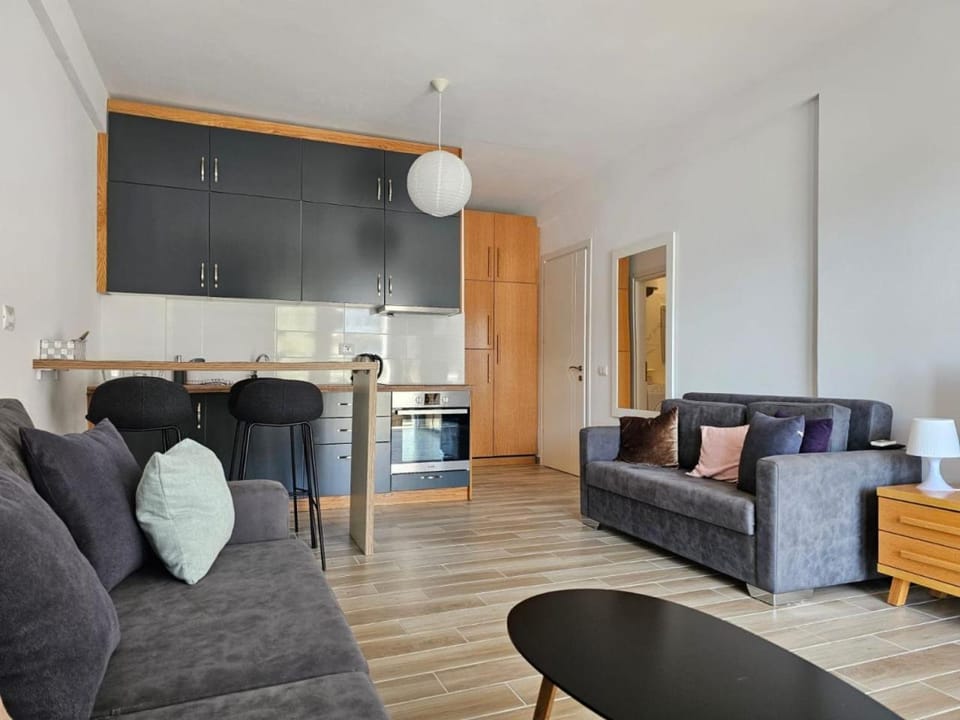 Kitchen or kitchenette, Living room, Seating area