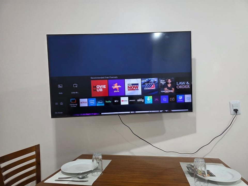 Communal lounge/ TV room, TV and multimedia, Evening entertainment