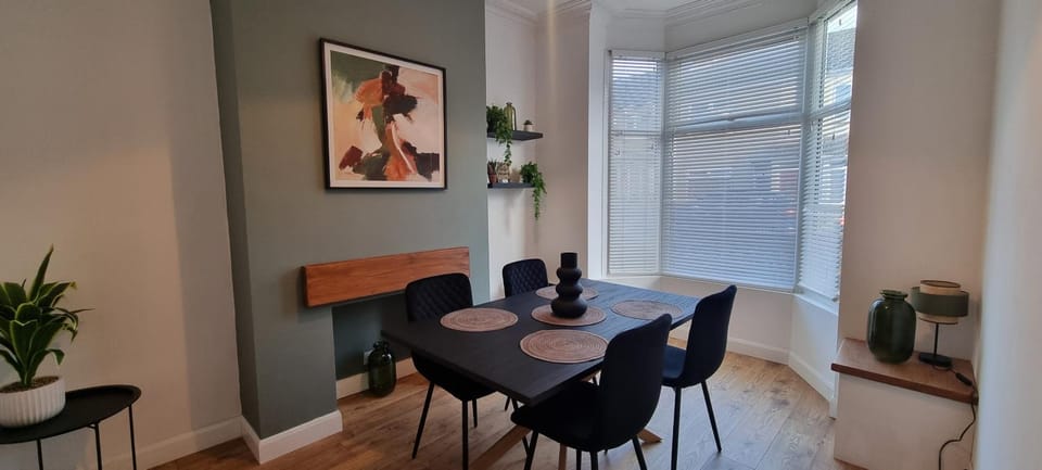 Modern 3 Bed House Cleethorpes House in Cleethorpes