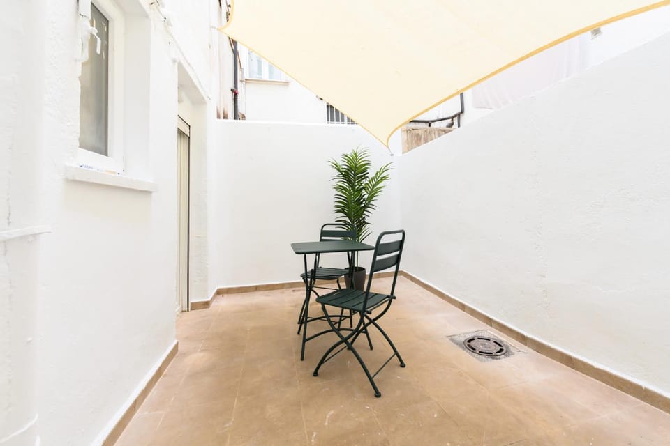 SGE680F - Piso de 1 dormitorio con terraza en Tetuán, Madrid - Alquiler temporal Apartment in Madrid