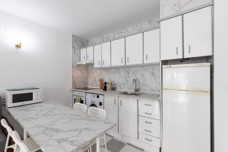 Kitchen or kitchenette, stove