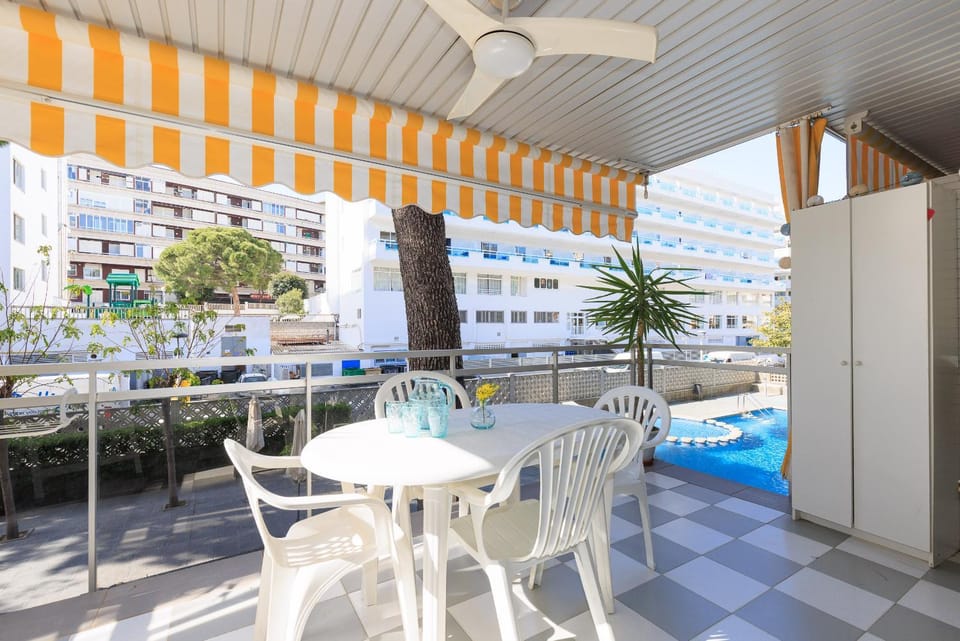 Balcony/Terrace, Dining area