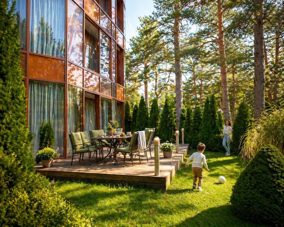 Property building, Patio, Spring, Day, Natural landscape, Garden, Garden view