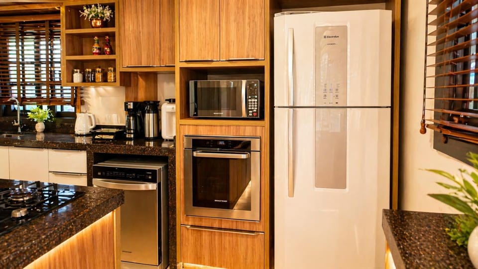 microwave, oven, kitchen