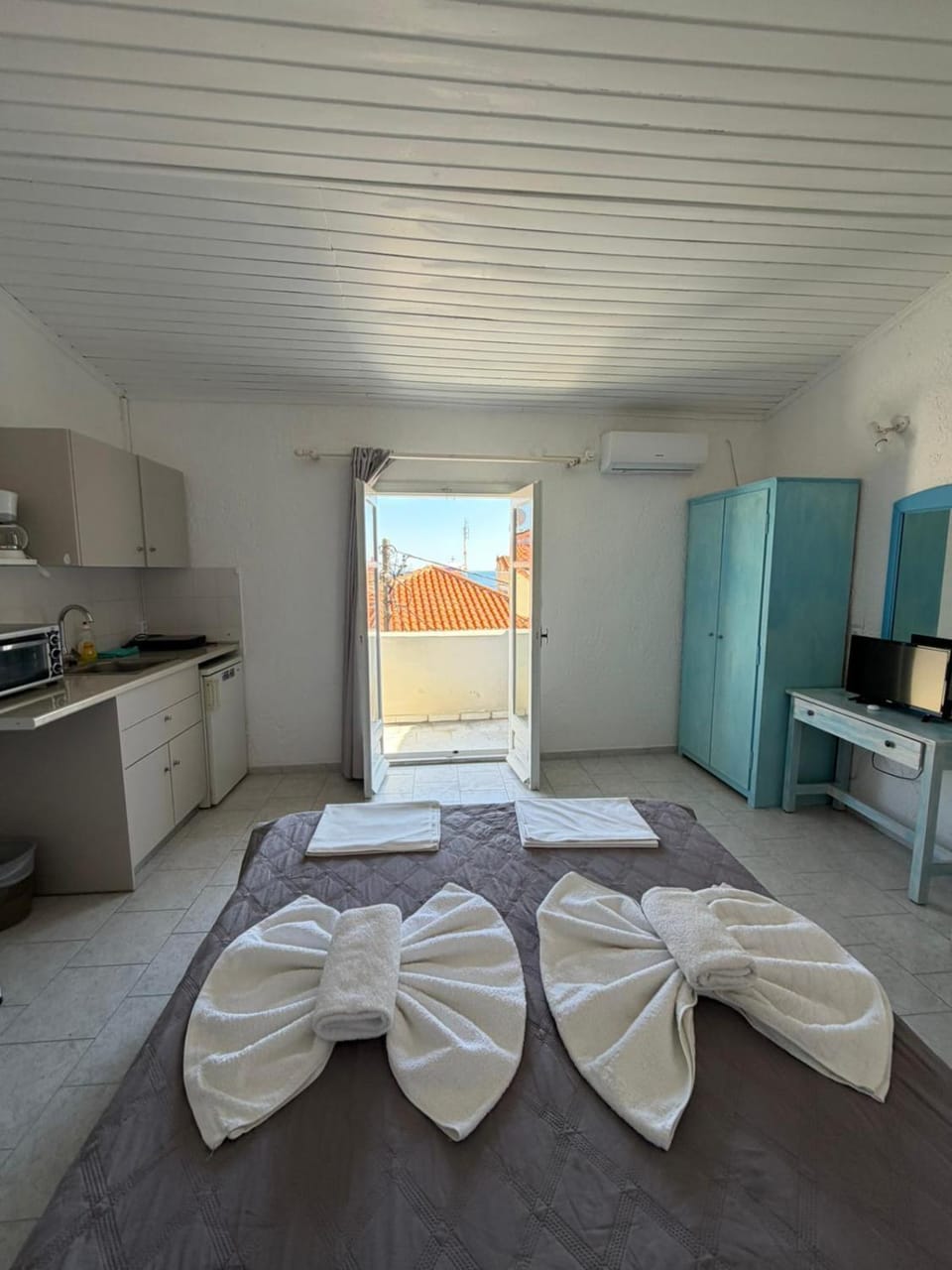 Blue Street Apartments Apartment hotel in Samos, Greece