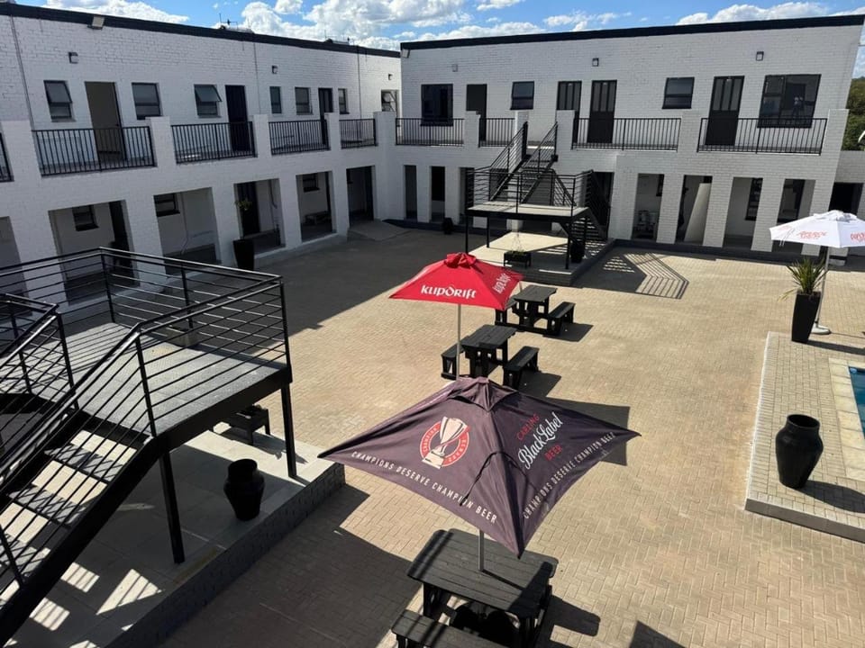 Property building, Balcony/Terrace