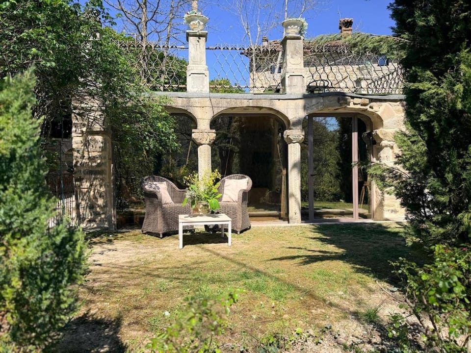 Borgo Spescia -La Bizantino- Piscina Parco Relax Bed and Breakfast in Emilia-Romagna