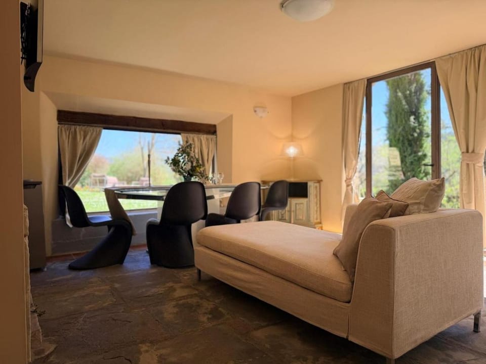 Borgo Spescia -La Bizantino- Piscina Parco Relax Bed and Breakfast in Emilia-Romagna