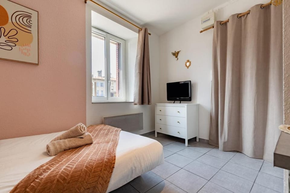 Le Colibri Apartment in Occitanie