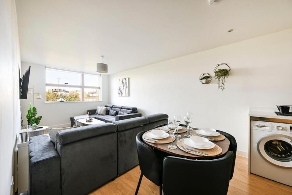Elegant 1BR Flat - Free Parking - London Escape Apartment in London Borough of Southwark