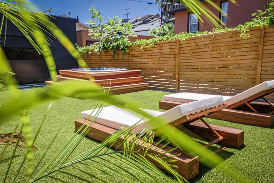 Los Feliz Stylish 4BR Villa with Jacuzzi & Sauna House in Los Feliz