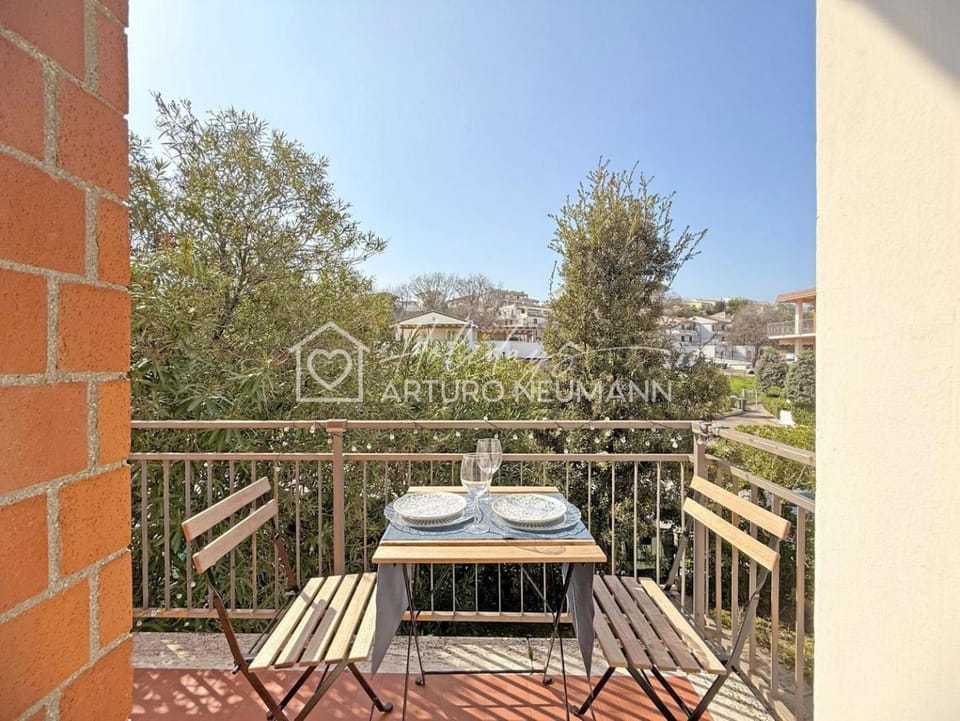 Property building, Balcony/Terrace, Garden view, Breakfast