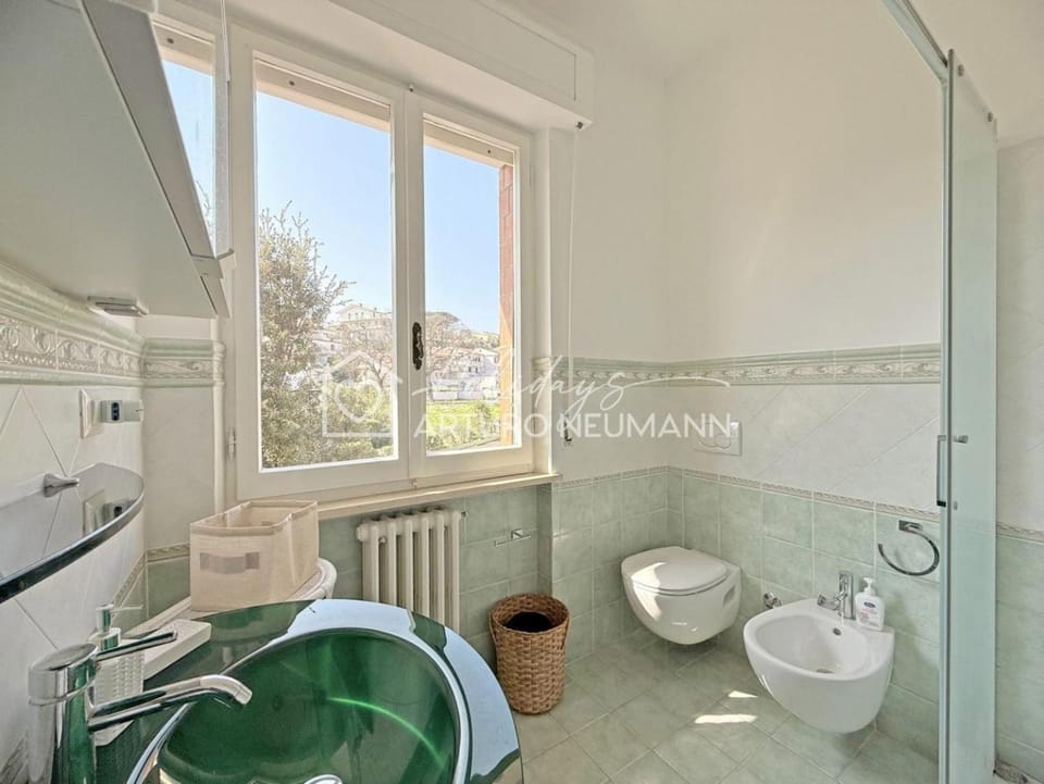 Shower, Toilet, Bathroom, bidet