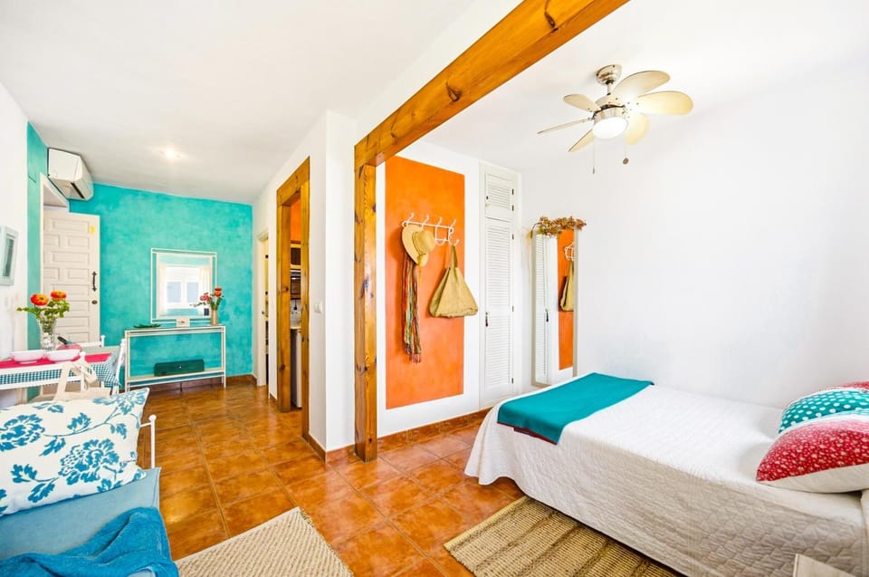 Living room, Bedroom