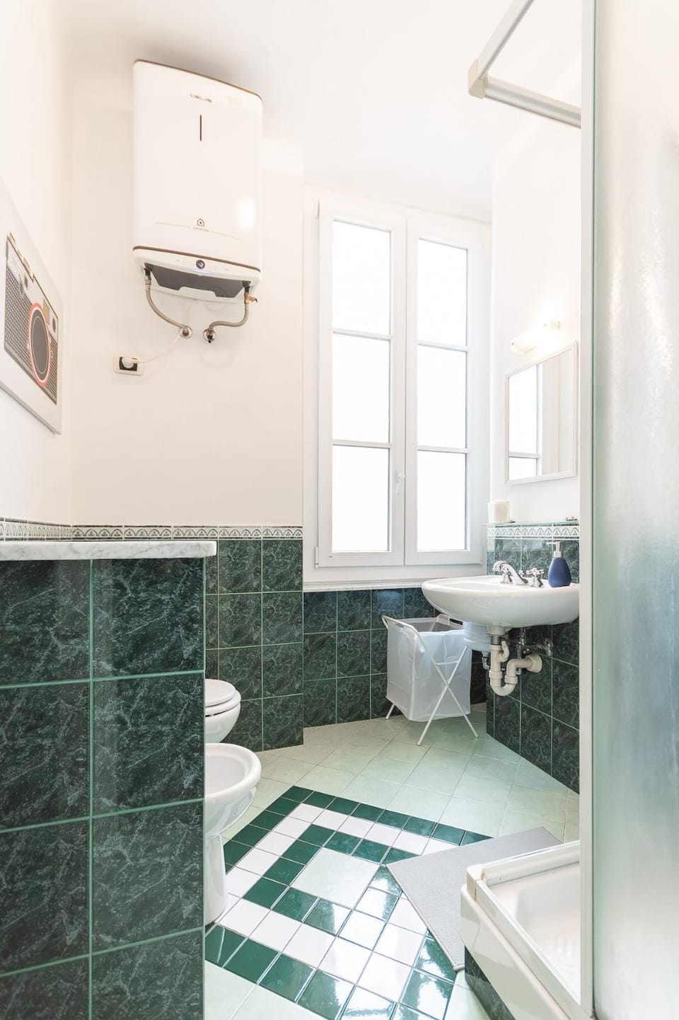 Via XXV Aprile - Genoa City Center Apartment in Genoa