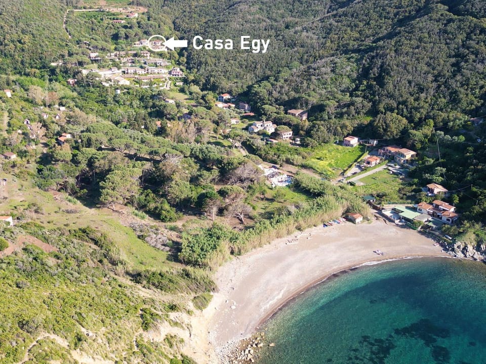 Bird's eye view, Beach