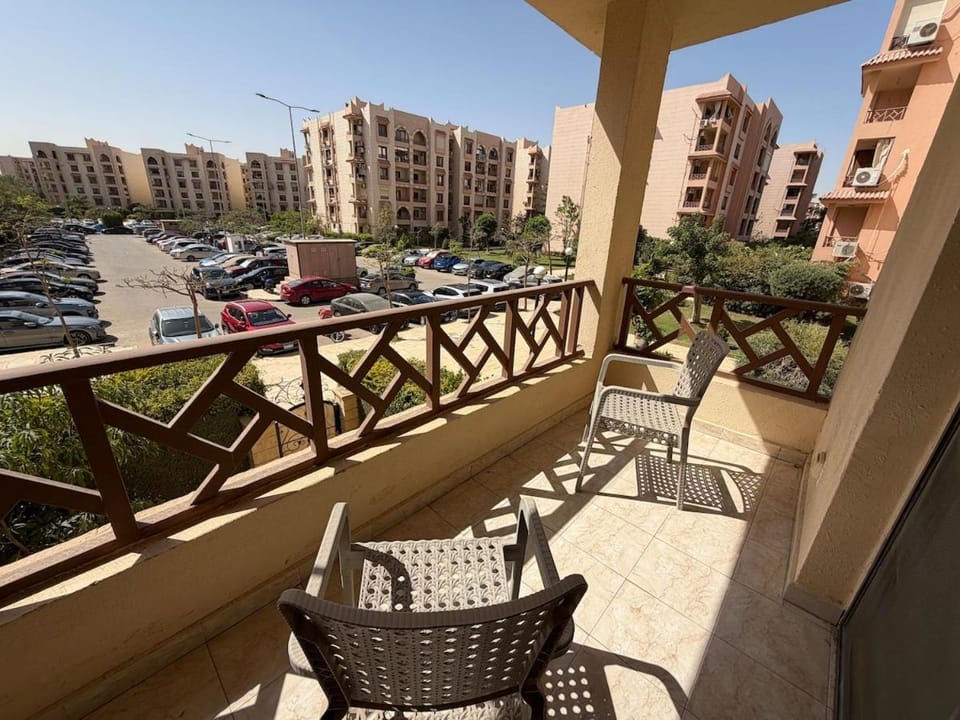 Property building, View (from property/room), Balcony/Terrace
